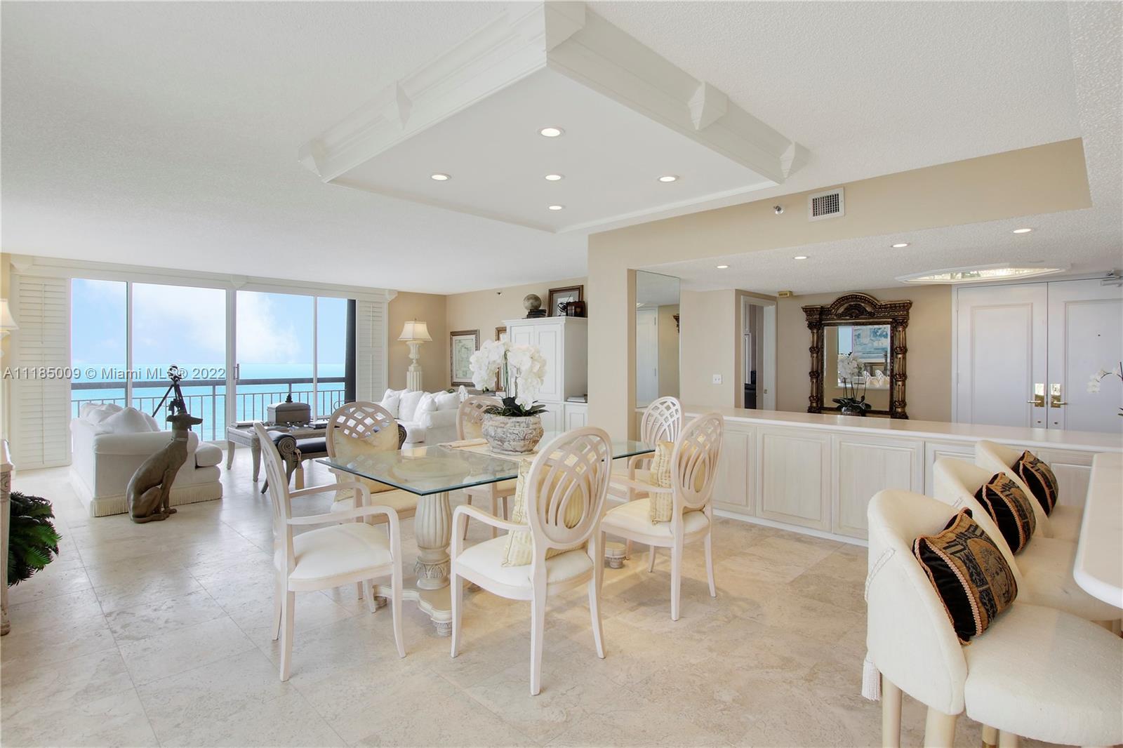 MARTINIQUE 2 CONDO - Residential