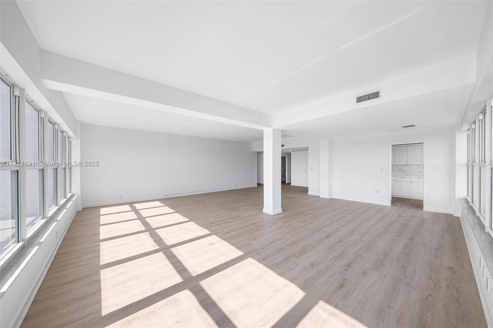 BLAIR HOUSE CONDO - WEST - Residential