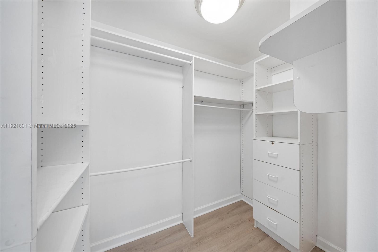 BLAIR HOUSE CONDO - WEST - Residential