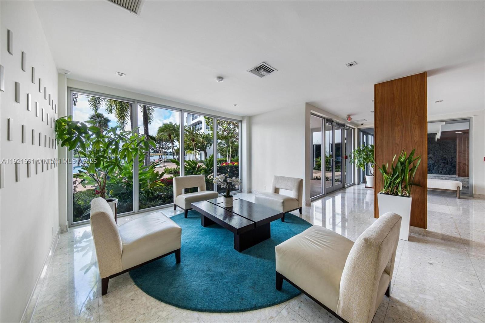 BLAIR HOUSE CONDO - WEST - Residential