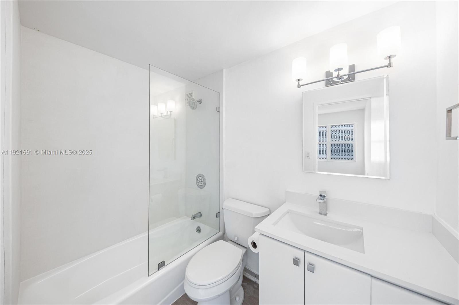 BLAIR HOUSE CONDO - WEST - Residential