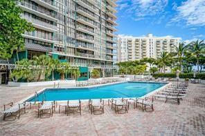 THE PALM BAY YACHT CLUB C - Residential Lease