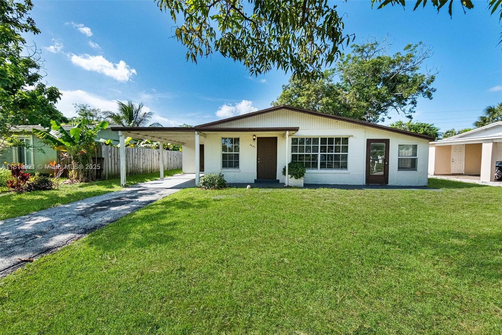 This ranch-style home features a 3/1 layout and sits on a spacious lot with plenty of backyard space to enjoy. The property offers a solid canvas for personalization or light updates. The functional layout and generous outdoor area make it a great option for first-time buyers or investors. Conveniently located and full of potential.