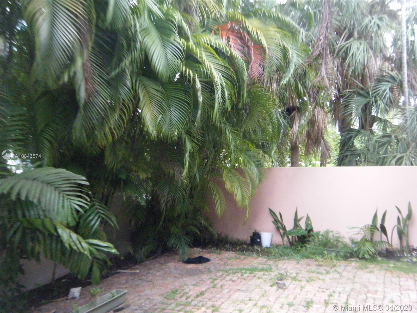 LA MARIETTA CO-OP - Residential Lease