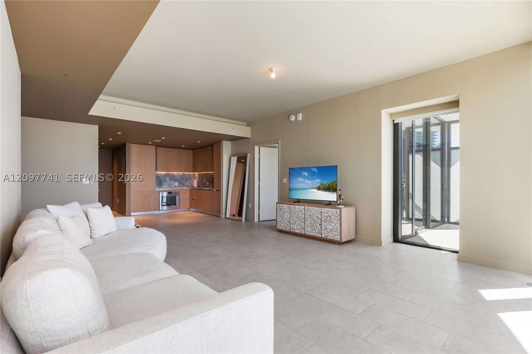 500 Alton Rd 802