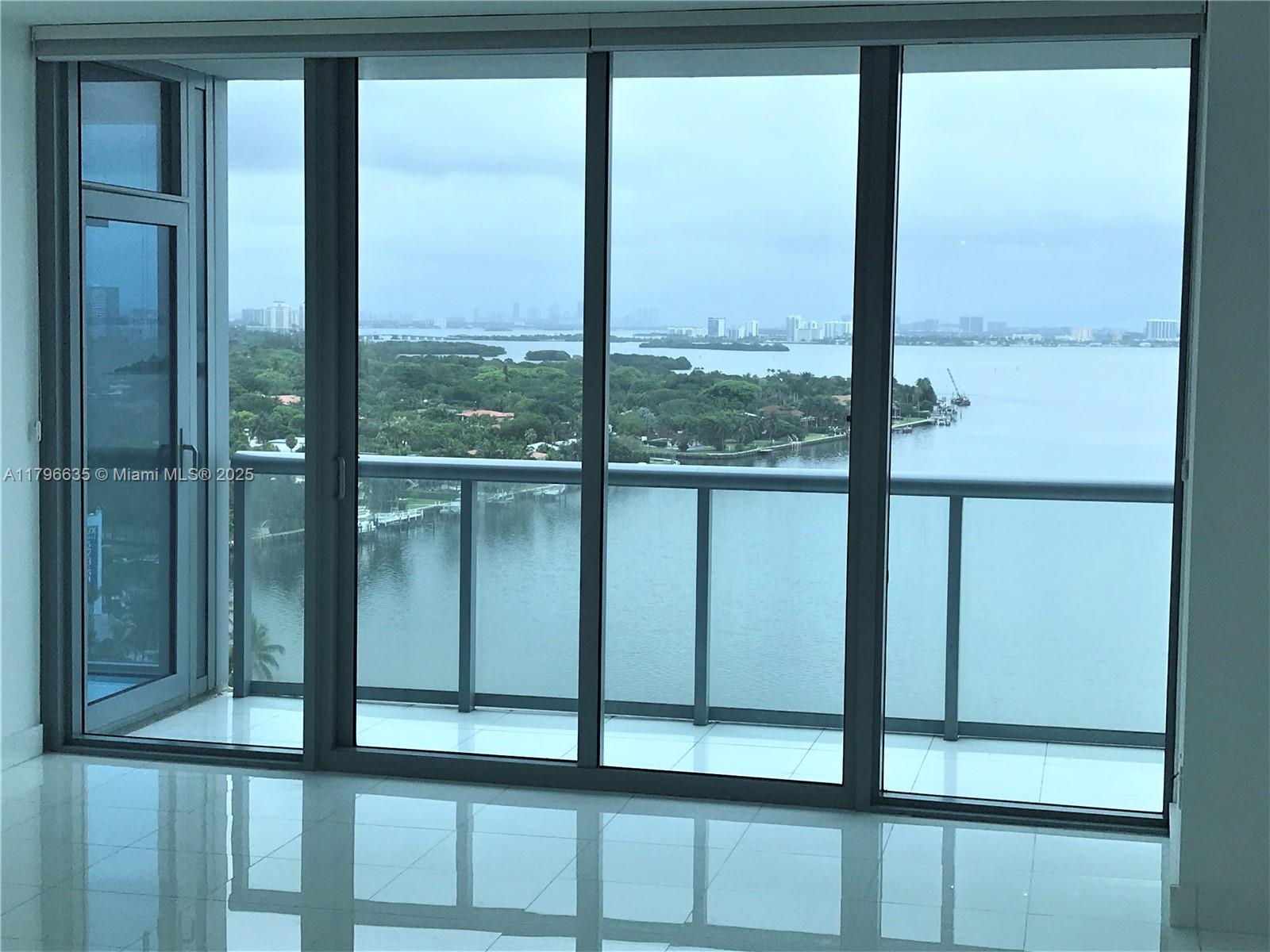 601 Ne 36th St 1511, Miami, Broward County, Florida - 1 Bedrooms  
2 Bathrooms - 
