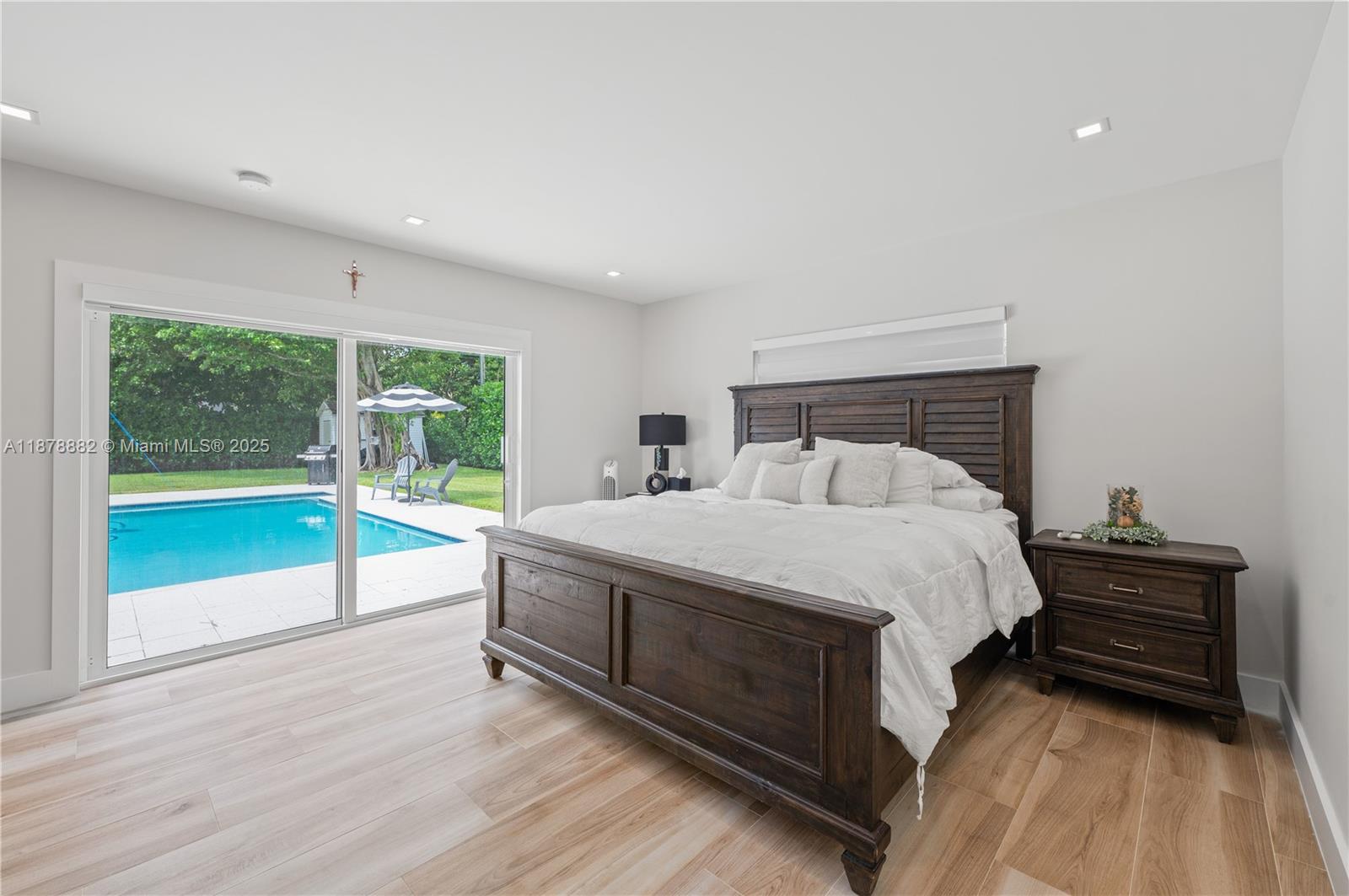 CORAL REEF ESTATES 5TH AD - Residential