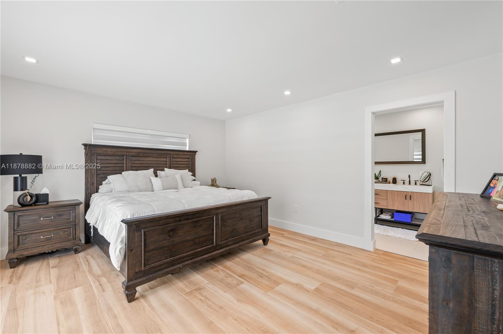 CORAL REEF ESTATES 5TH AD - Residential