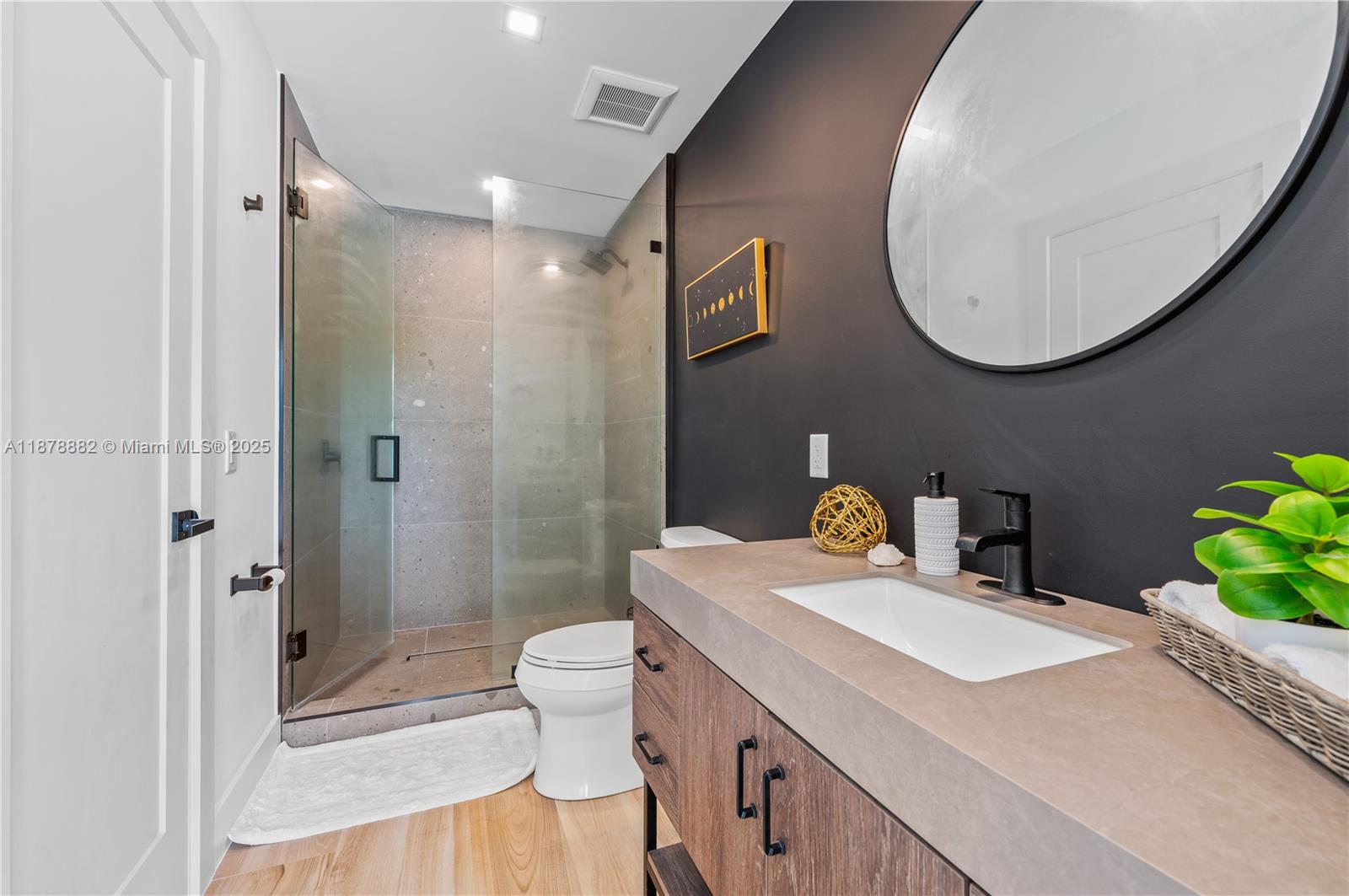 CORAL REEF ESTATES 5TH AD - Residential