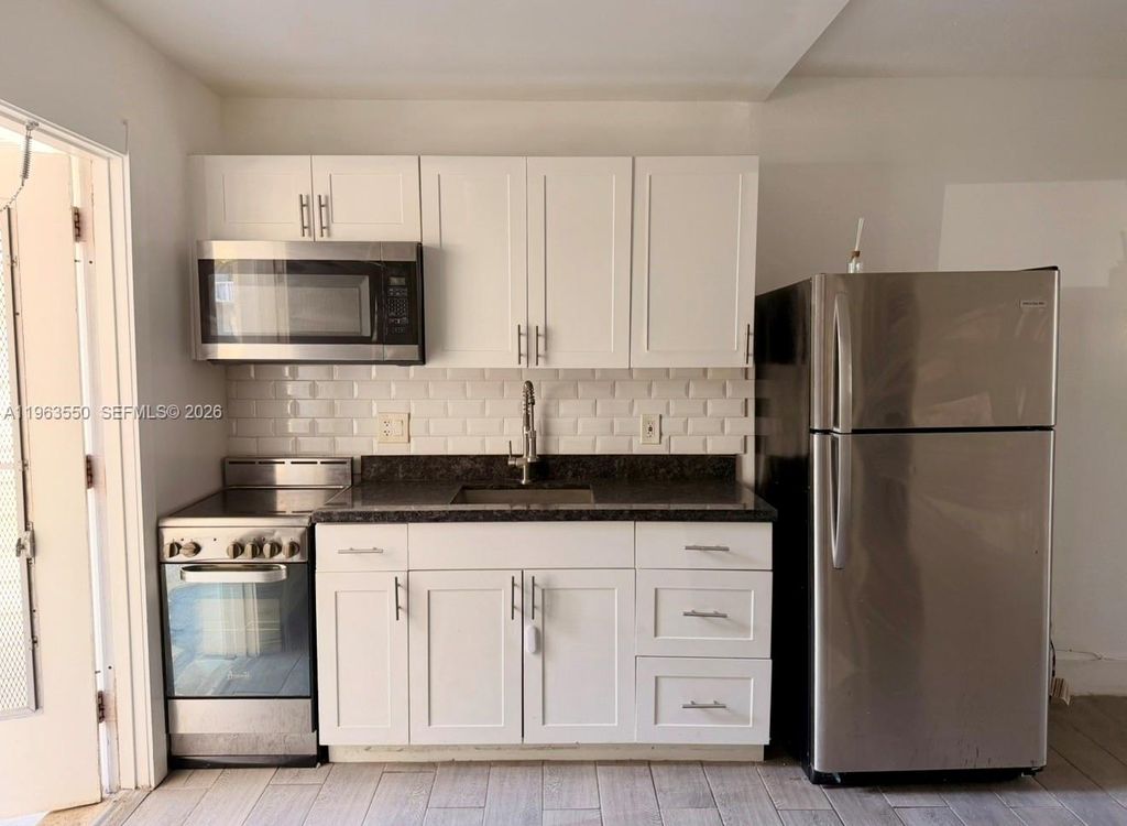 Photo of 3515 Van Buren St #102, Hollywood, FL 33021 (MLS # A11963550)