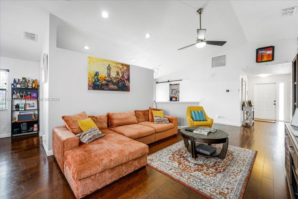 JACARANDA PARCEL 218 - Residential