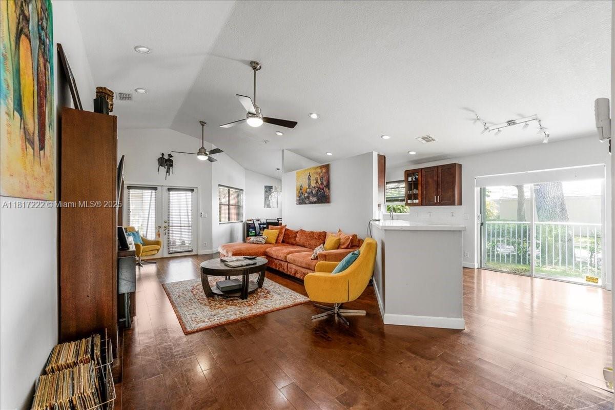 JACARANDA PARCEL 218 - Residential
