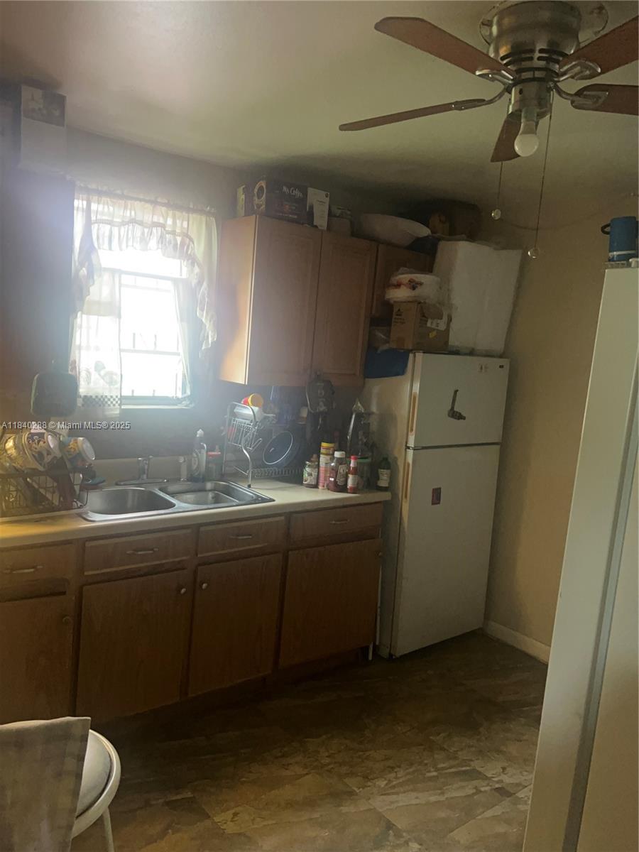 3099 NW 51st St