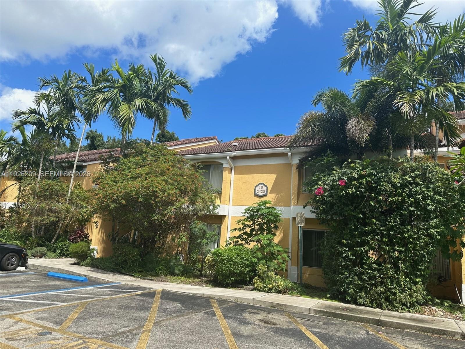 SAILBOAT POINTE CONDO - Residential