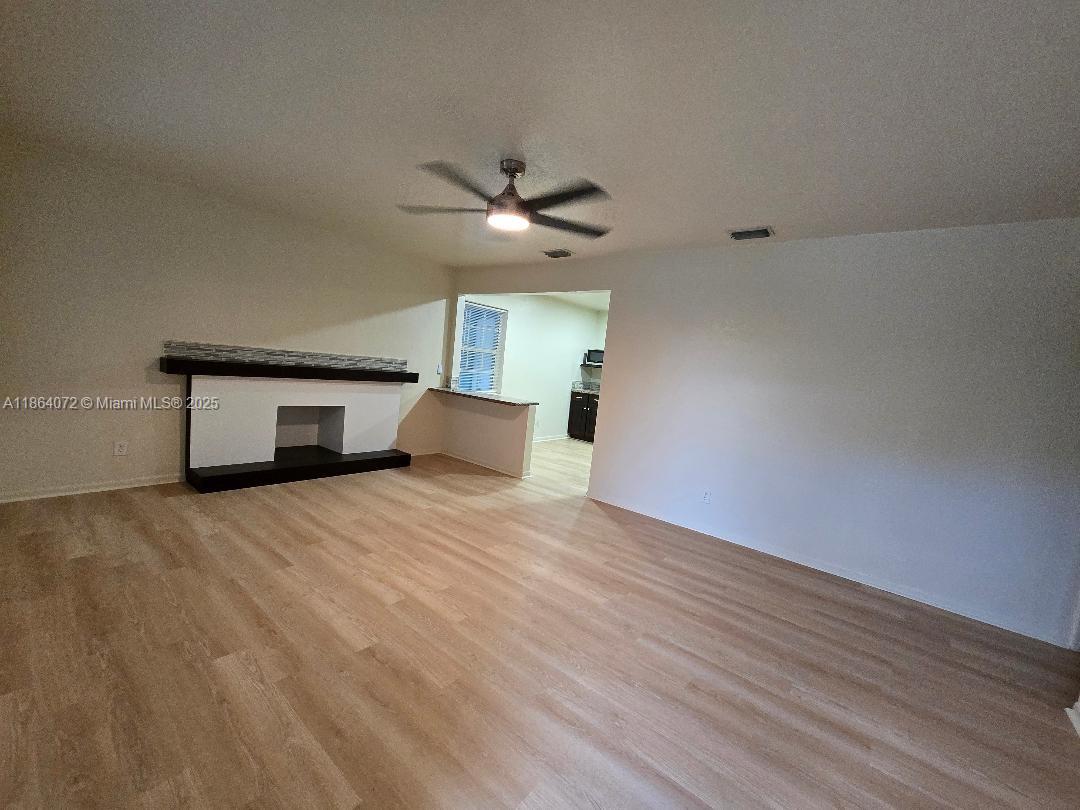 GOLFVIEW HEIGHTS 8 - Residential Lease