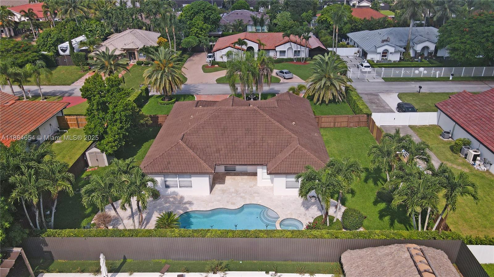 KARINA ESTATES - Residential