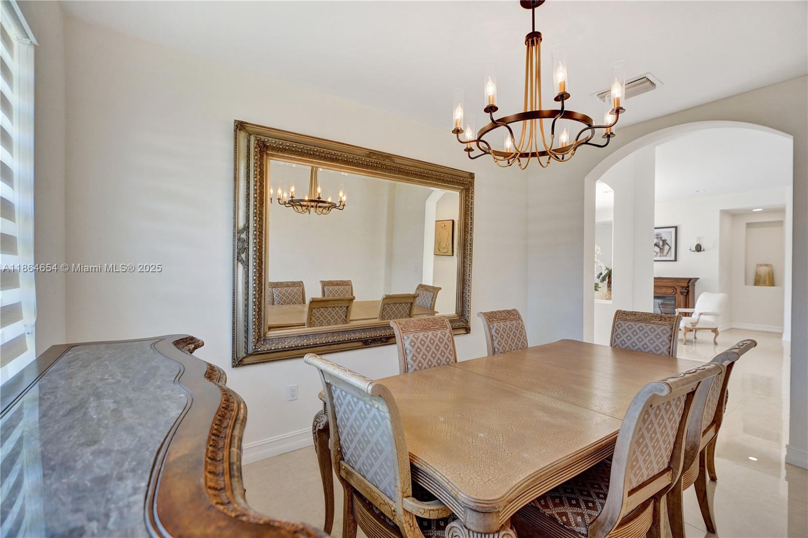 KARINA ESTATES - Residential