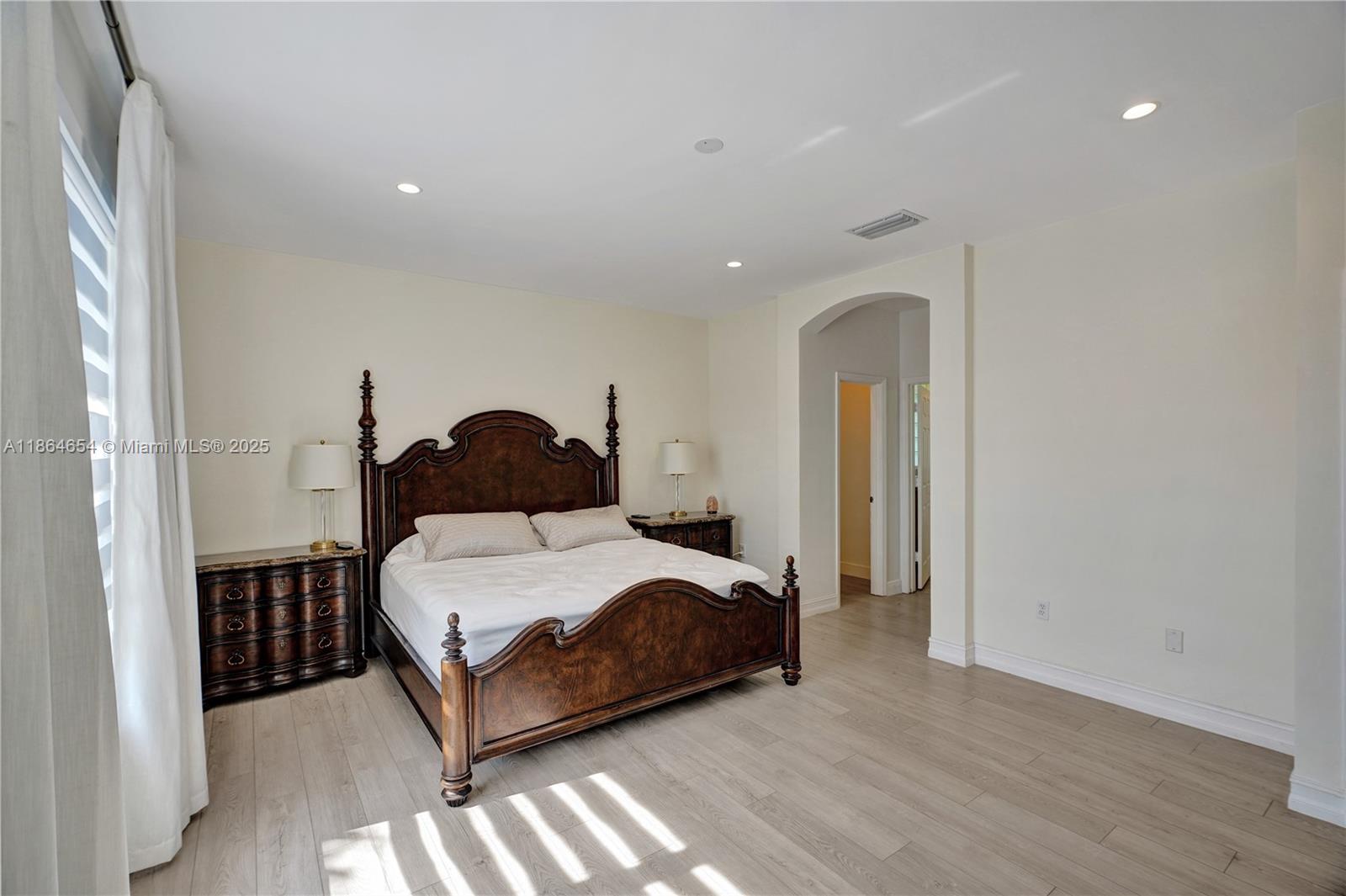 KARINA ESTATES - Residential