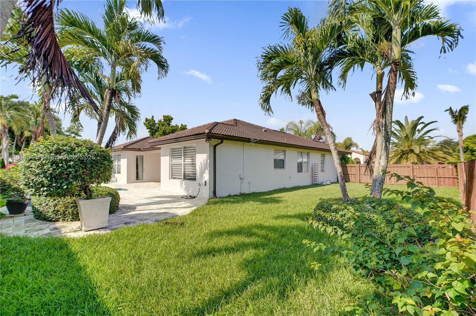 KARINA ESTATES - Residential