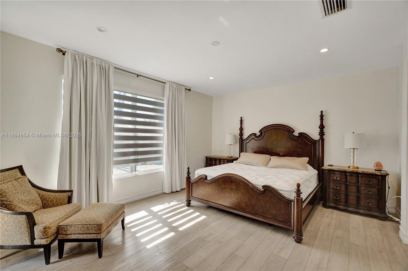 KARINA ESTATES - Residential