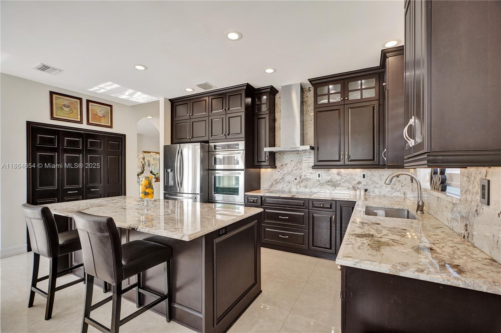 KARINA ESTATES - Residential