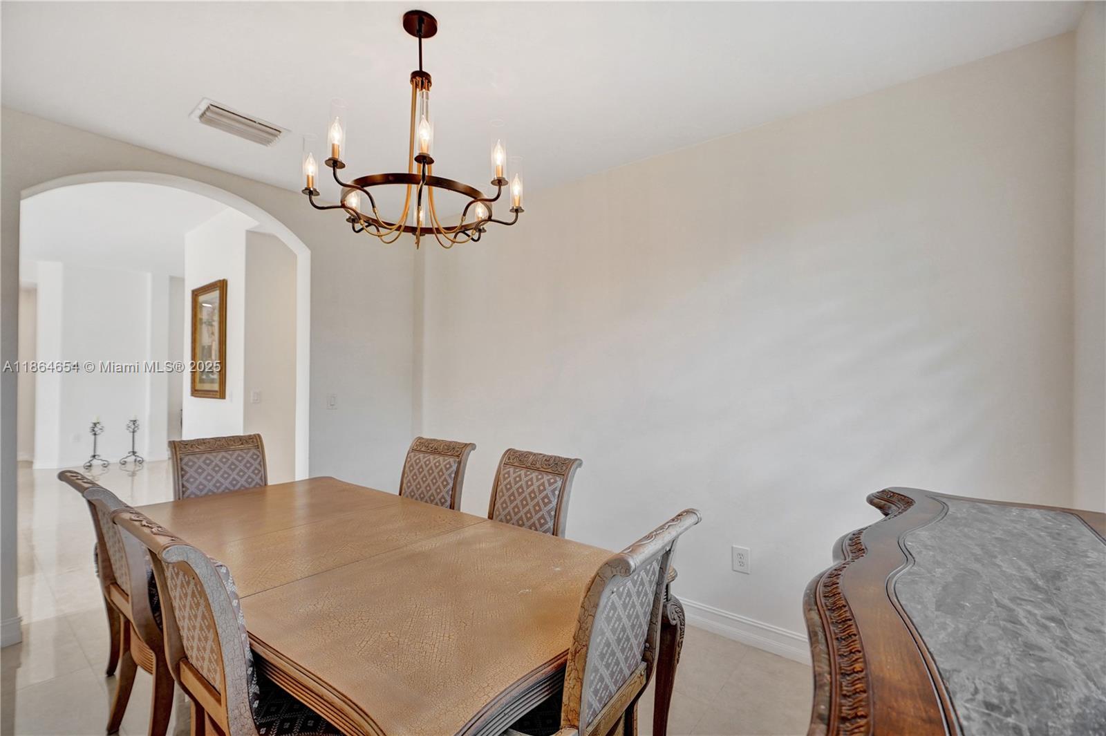 KARINA ESTATES - Residential