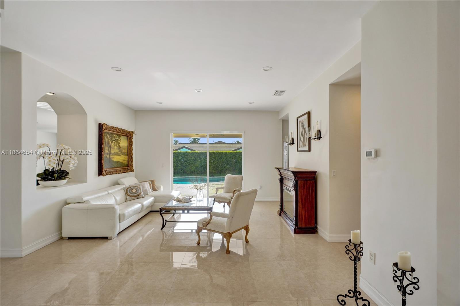 KARINA ESTATES - Residential