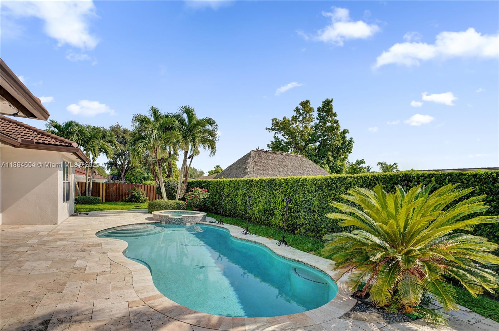 KARINA ESTATES - Residential