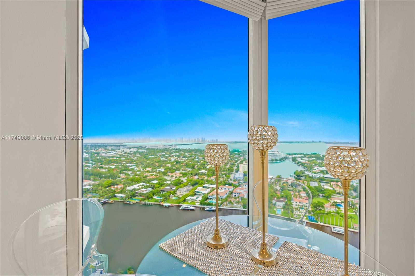 GREEN DIAMOND CONDO - Residential