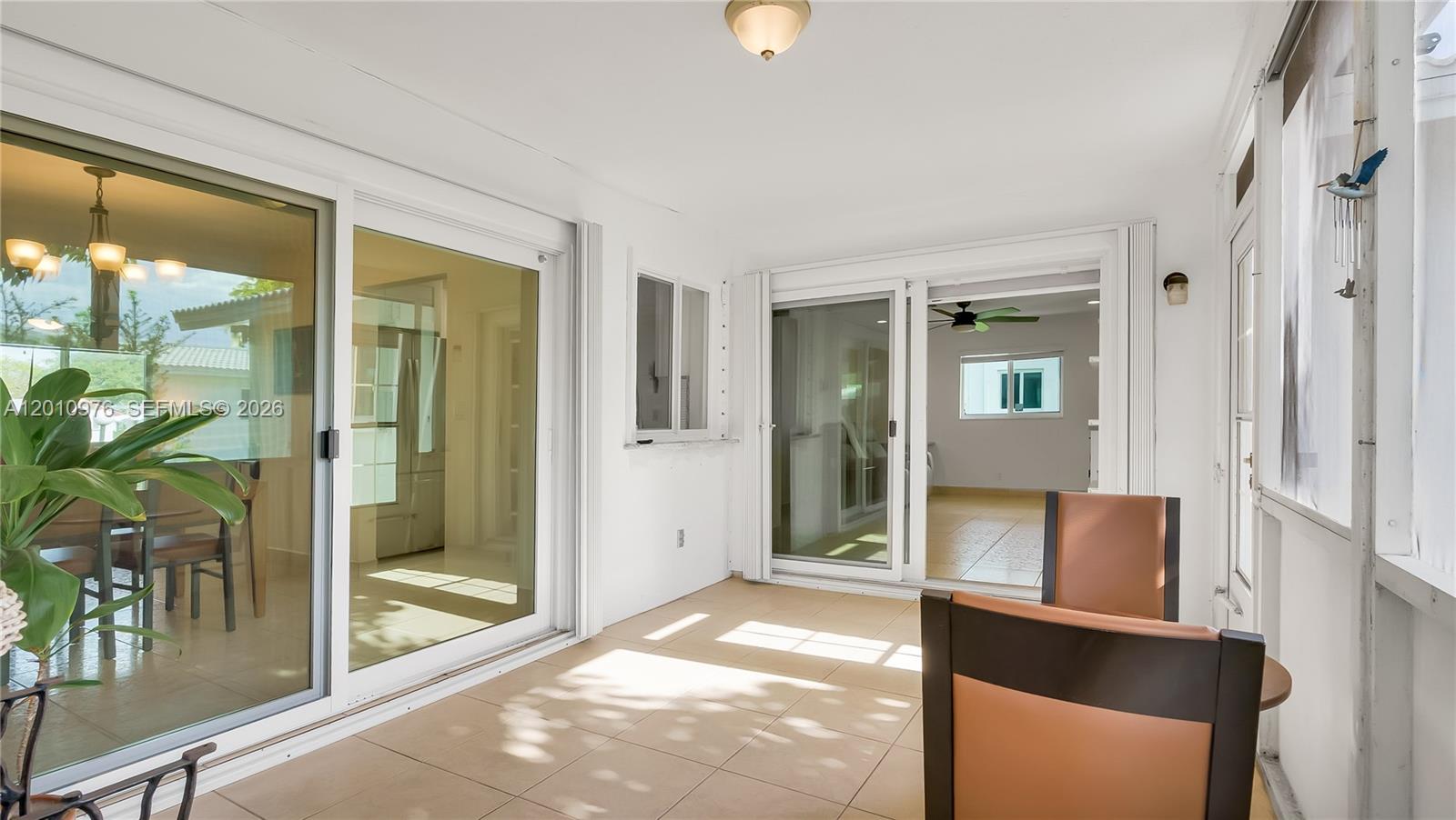 LAUDERDALE WEST 3 SEC - Residential
