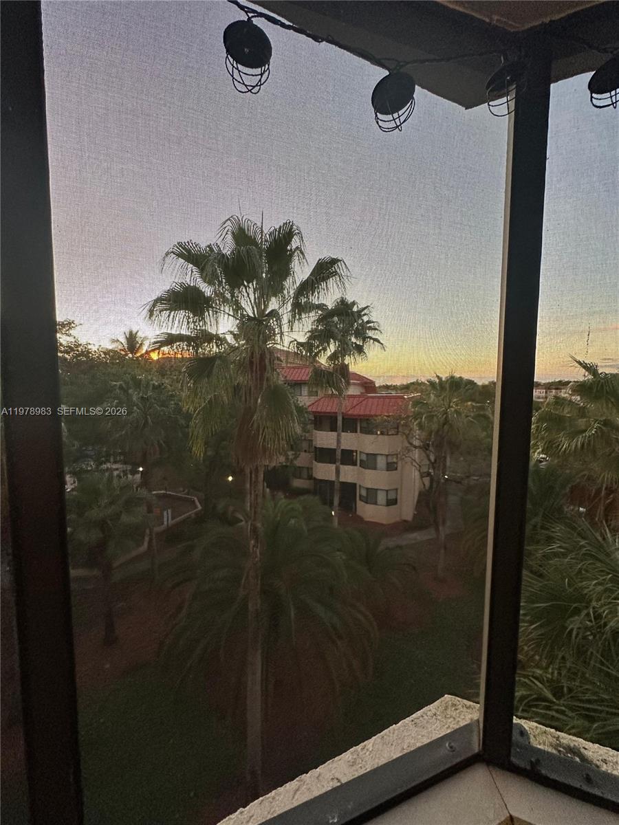 PLANTATION FOREST CONDO - Residential Lease