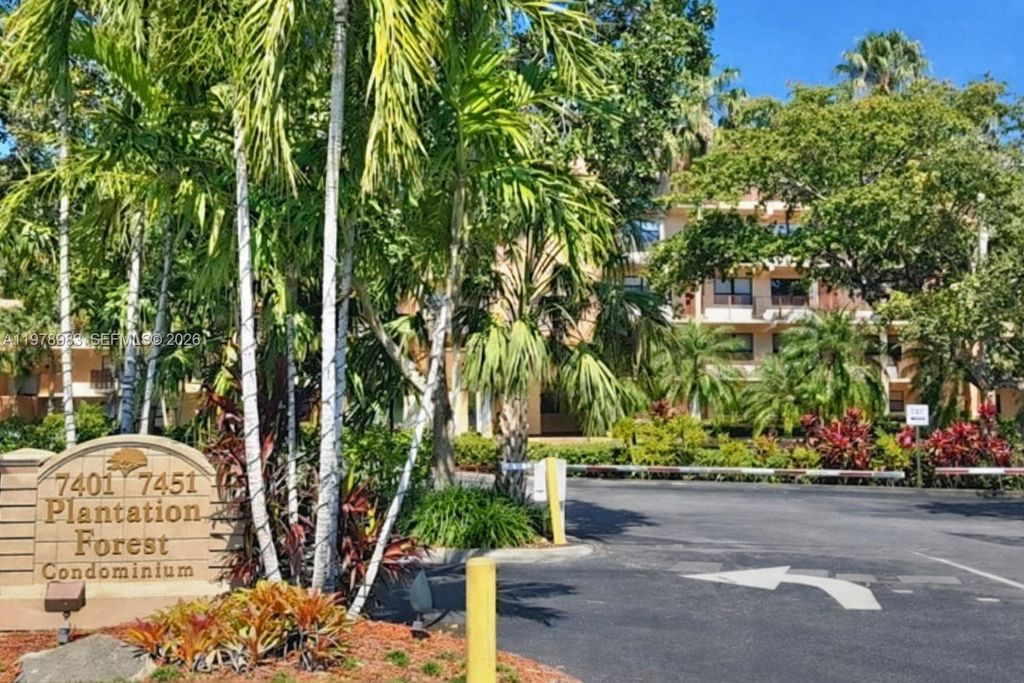 Photo of 7401 NW 16th St #407, Plantation, FL 33313 (MLS # A11978983)