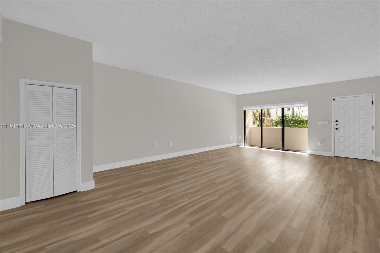 BILTMORE COURT VILLAS CON - Residential