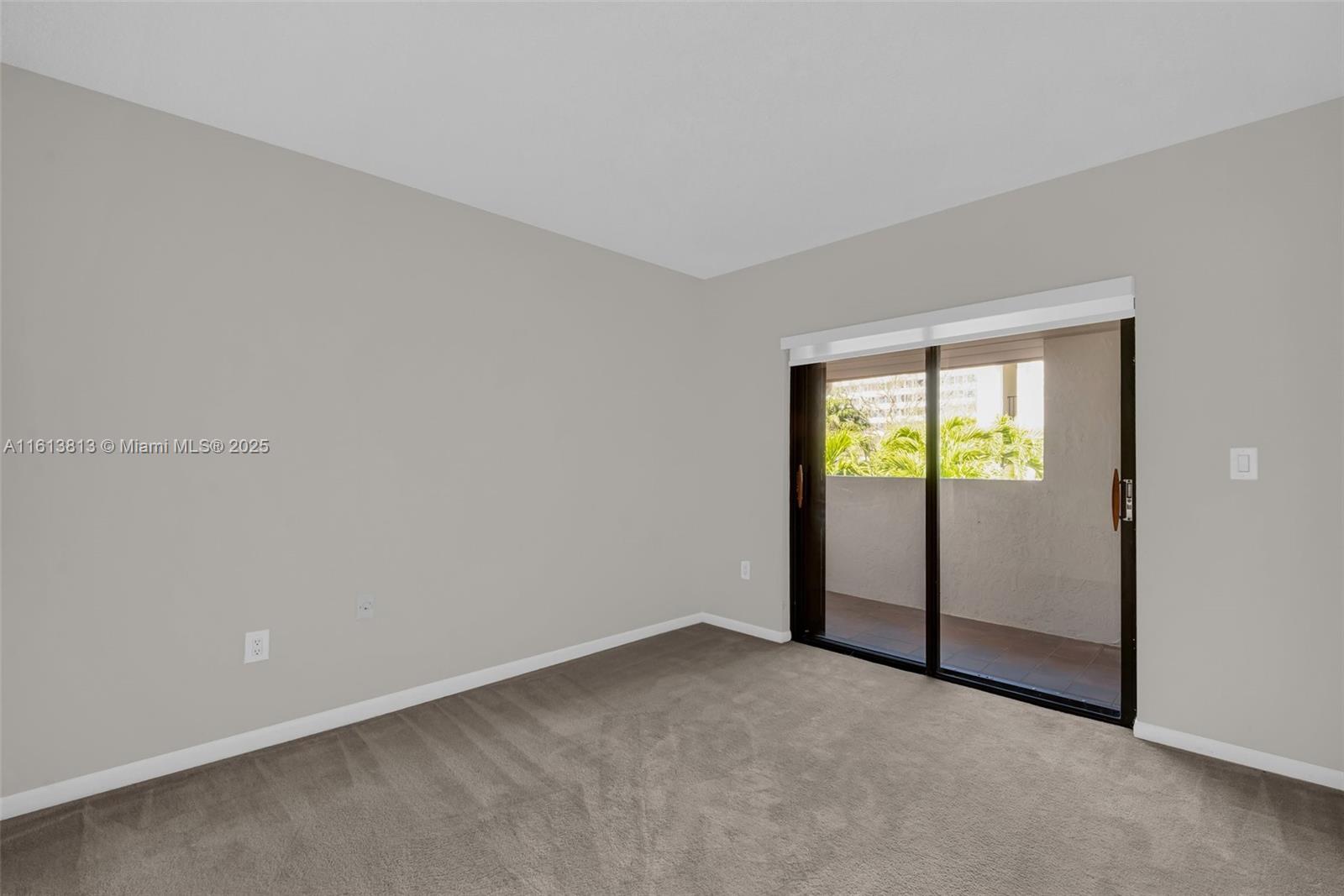 BILTMORE COURT VILLAS CON - Residential