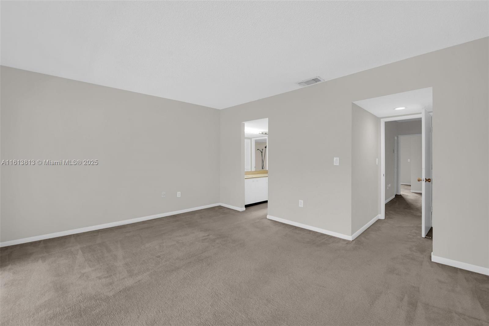 BILTMORE COURT VILLAS CON - Residential