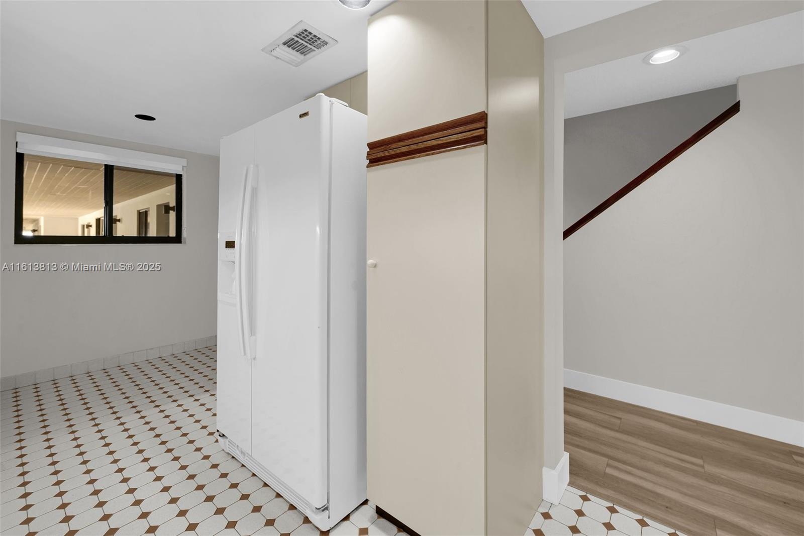 BILTMORE COURT VILLAS CON - Residential