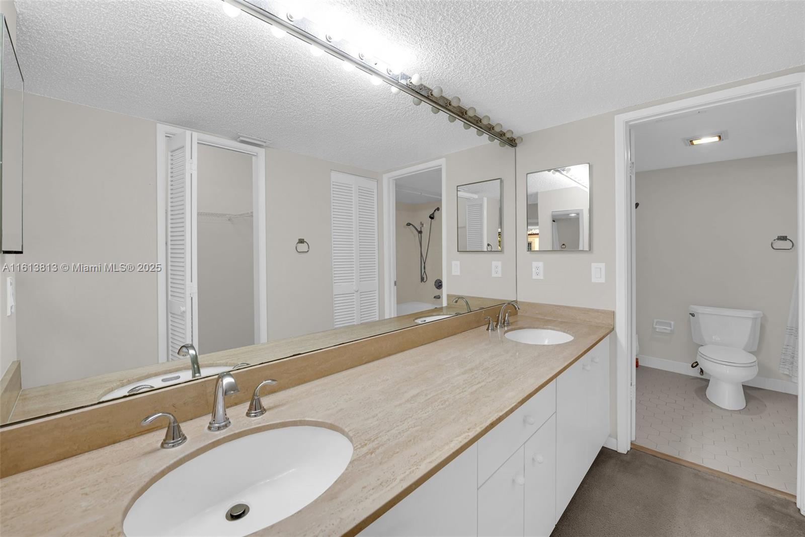 BILTMORE COURT VILLAS CON - Residential