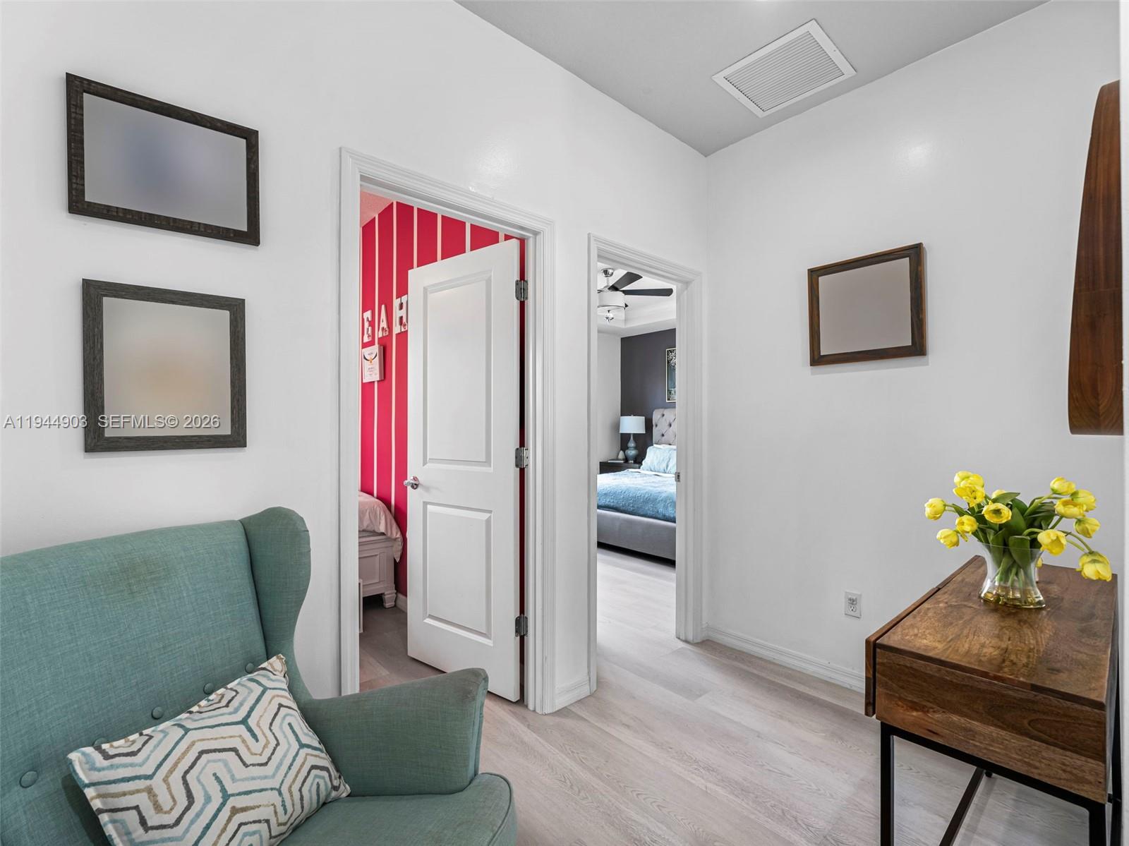 HILLCREST COUNTRY CLUB NO - Residential