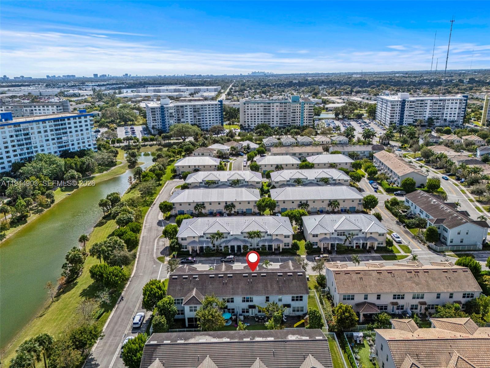 HILLCREST COUNTRY CLUB NO - Residential