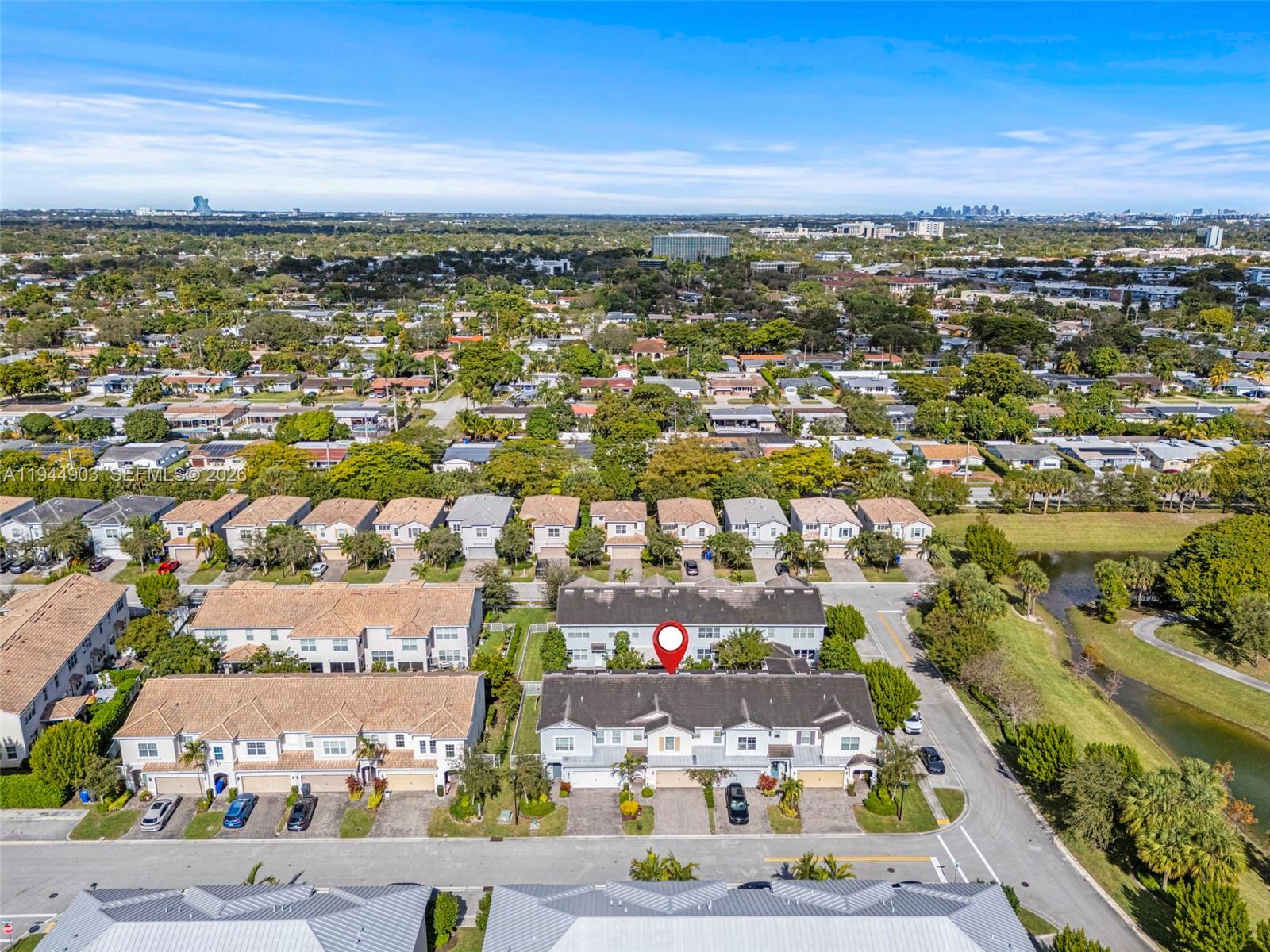 HILLCREST COUNTRY CLUB NO - Residential