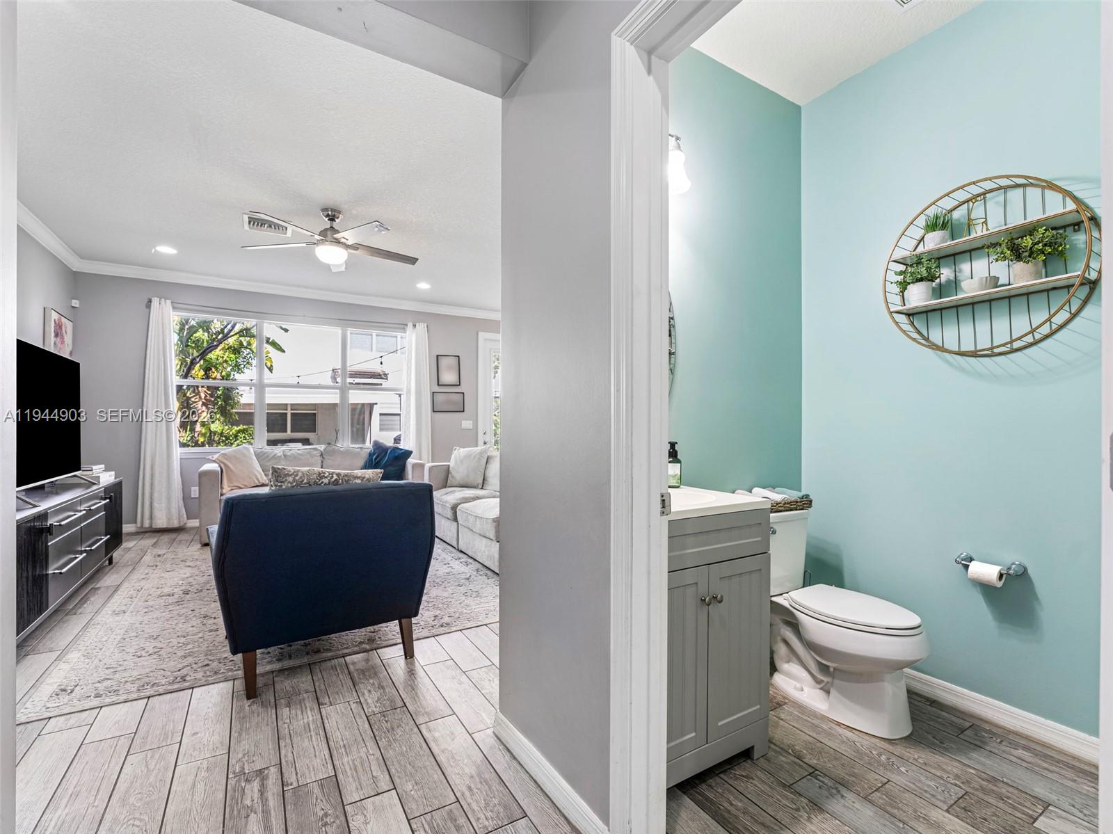 HILLCREST COUNTRY CLUB NO - Residential