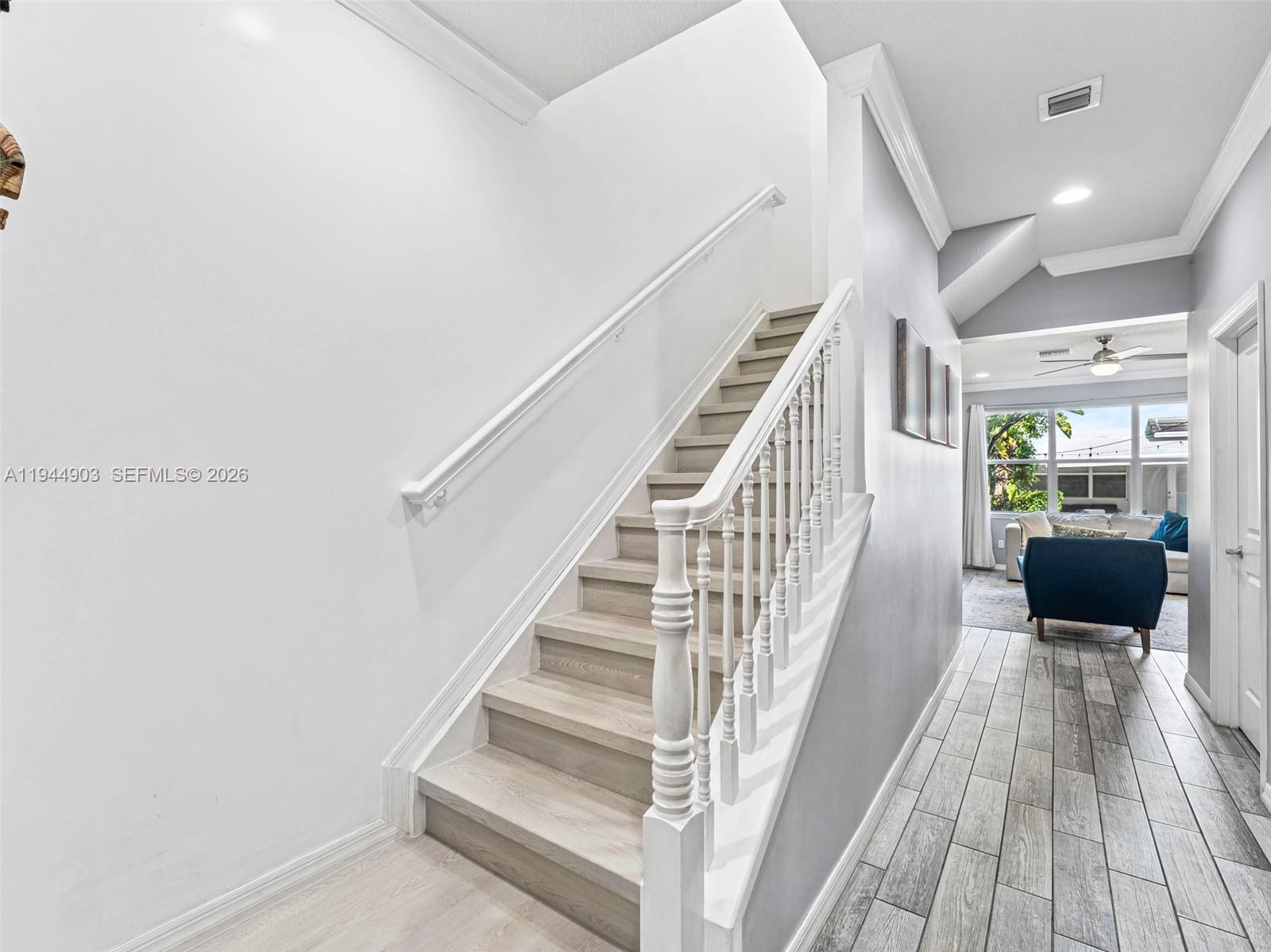 HILLCREST COUNTRY CLUB NO - Residential