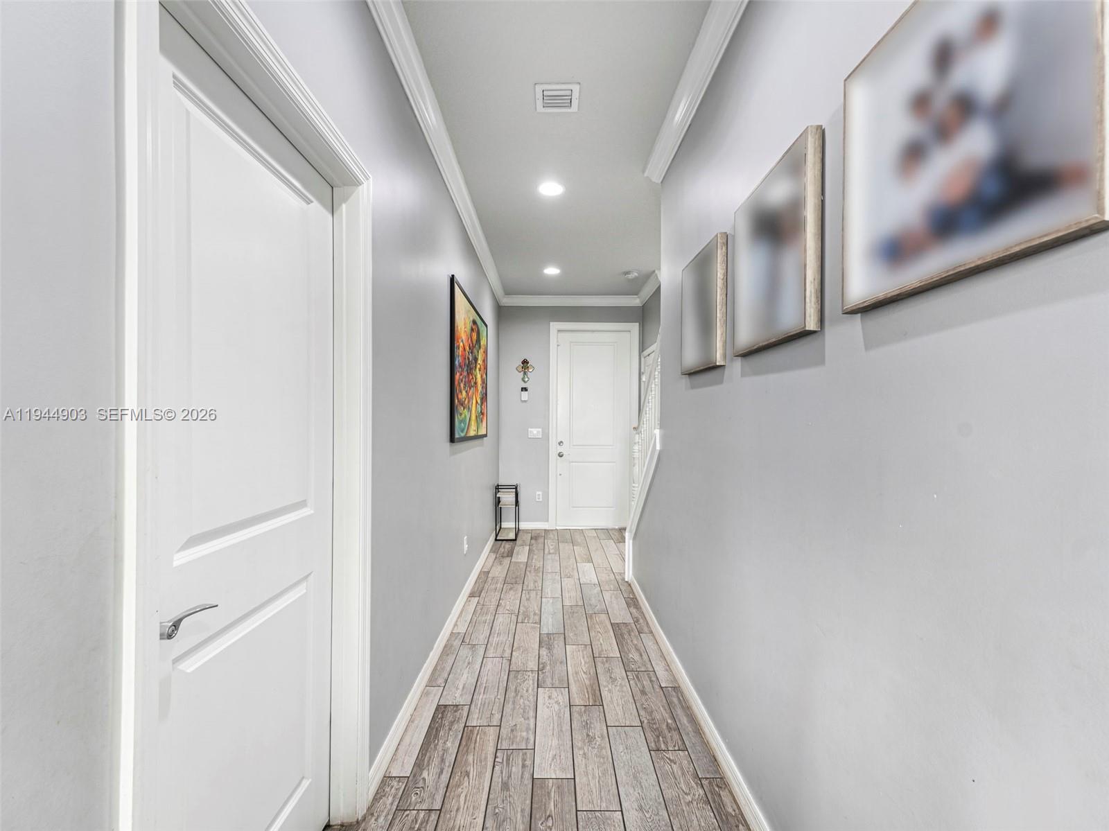 HILLCREST COUNTRY CLUB NO - Residential