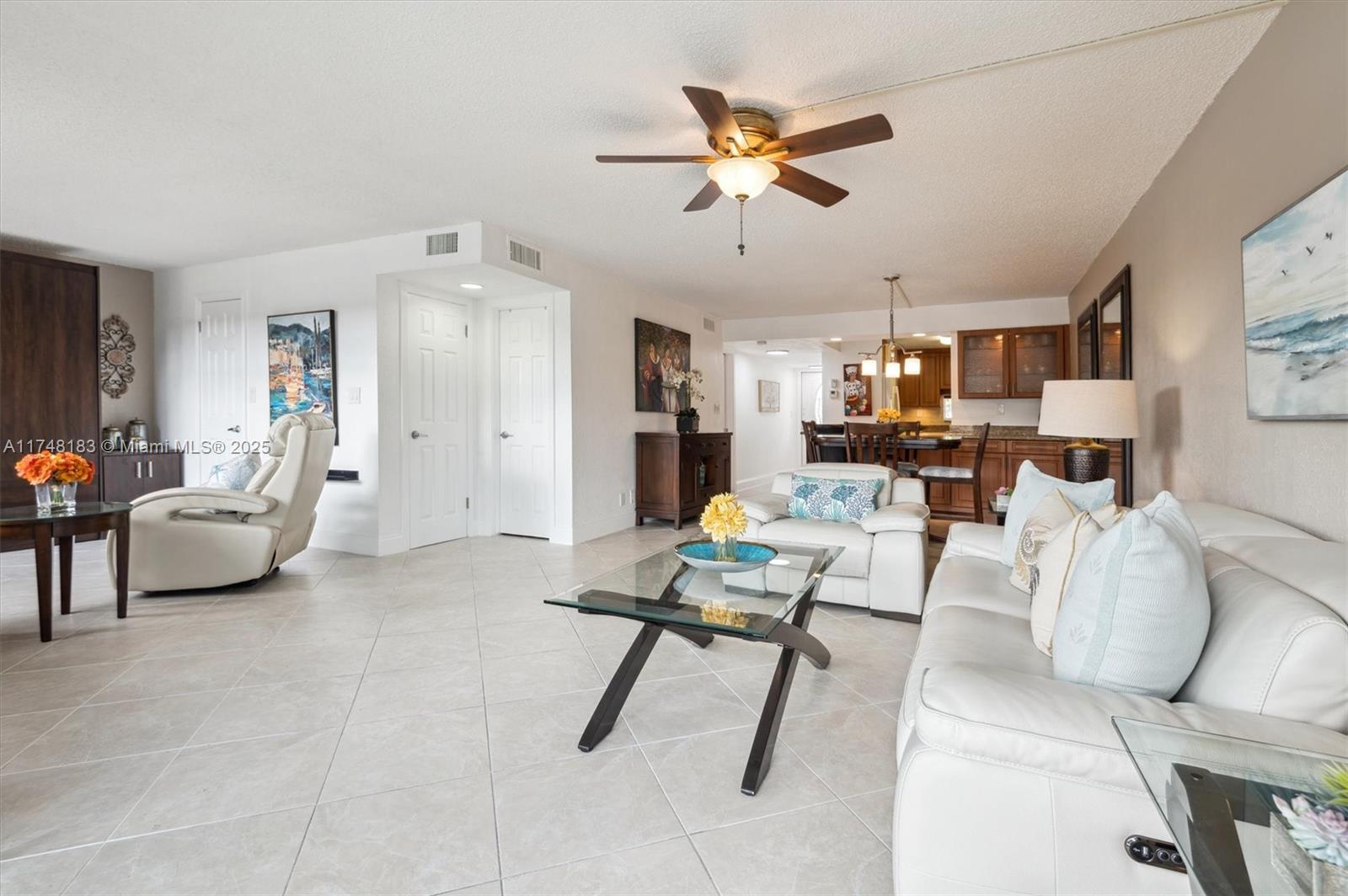 HOLLYBROOK GOLF - Residential