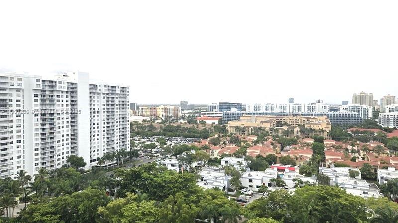 TOWER AT BISCAYNE COVE CO - Residential Lease