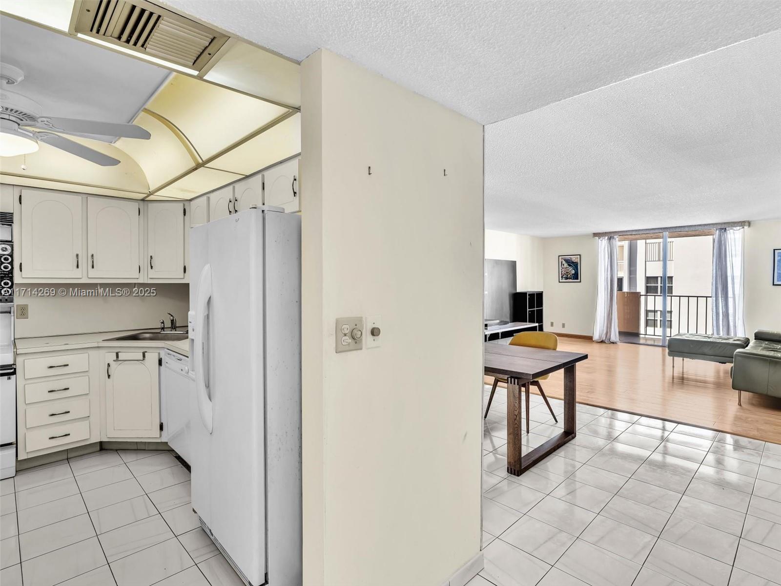 PRINCE GEORGE ARMS CONDO - Residential
