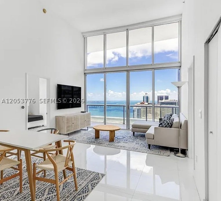 495 Brickell Ave 4105