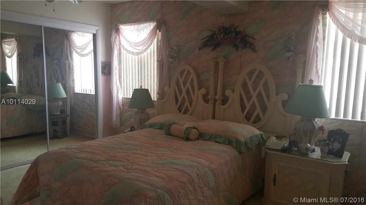 Westwood Lake 2nd Add - Residential