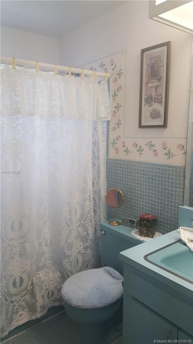 Westwood Lake 2nd Add - Residential