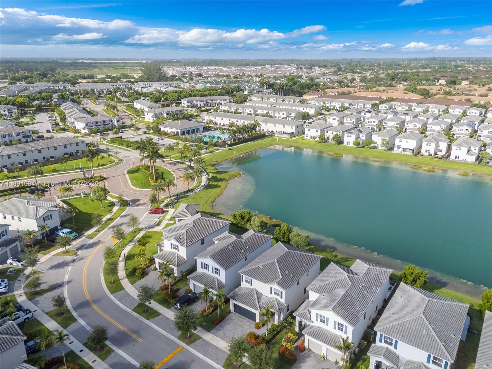 HOMESTEAD PARK OF COMMERC - Residential